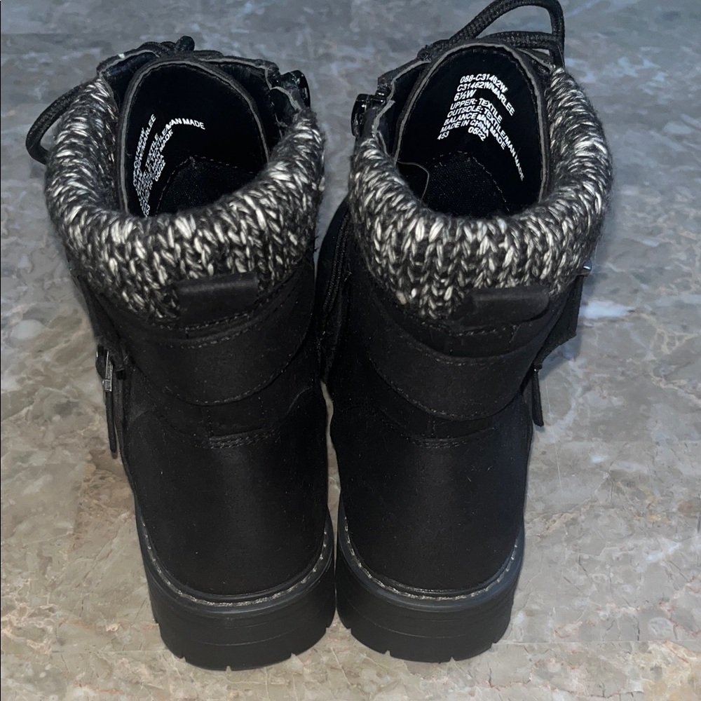Cliffs goth Black Ankle Boots with Knit Trim - Picture 4 of 7